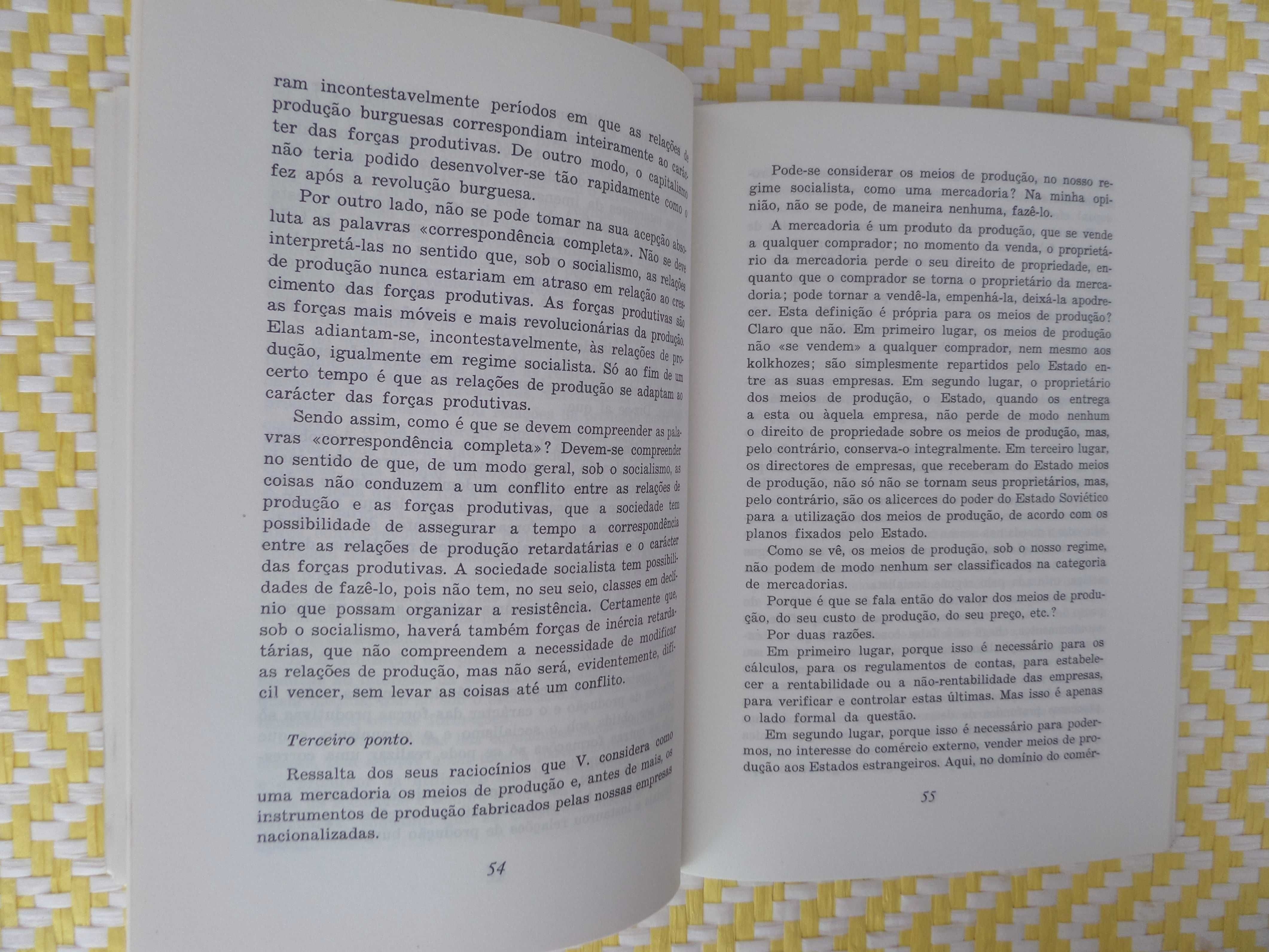 Problemas económicos do socialismo na URSS
José Estaline