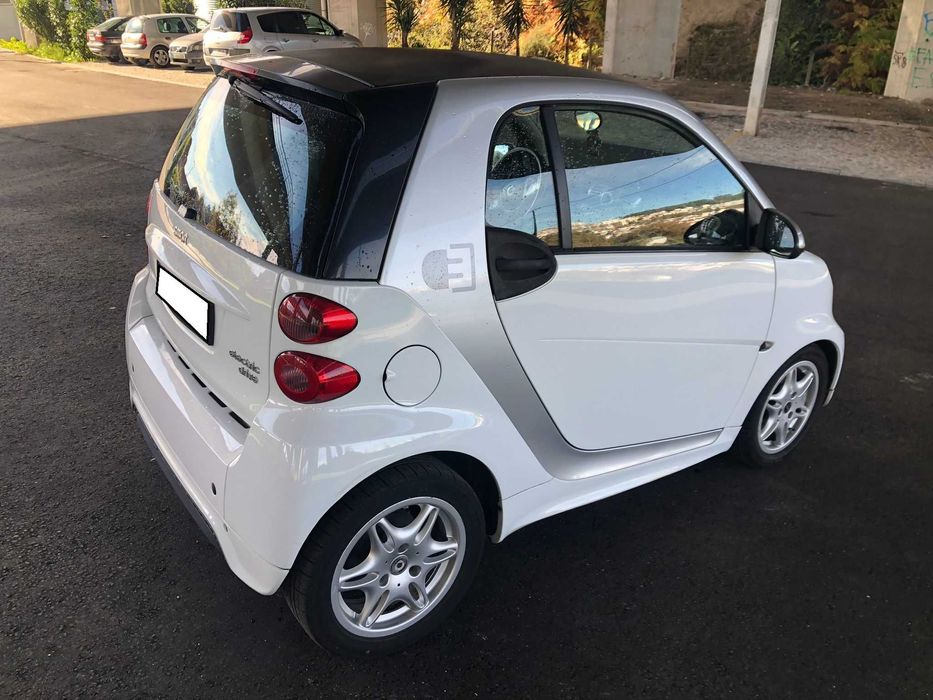 Smart fortwo 100% eletrico 2016