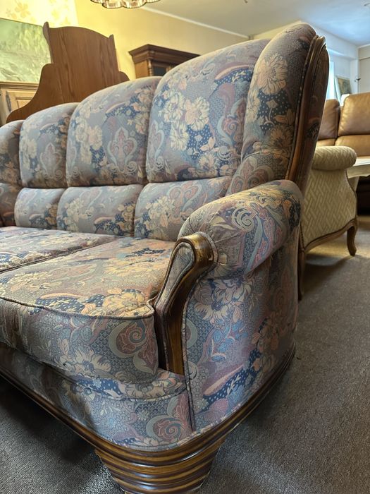 Stylowy komplet Sofa i dwa fotele