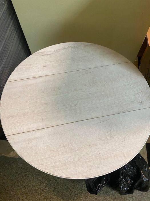 Продам кофейный столик