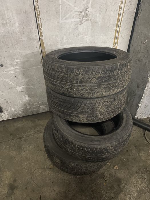 Komplet opon zimowych 195/55/16 zima