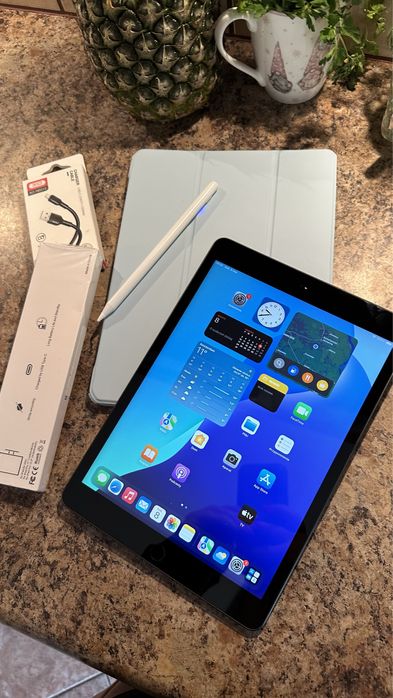 Tablet iPad Apple Retina 10.5” + NOWY RYSIK - Touch ID - iOS 8.5