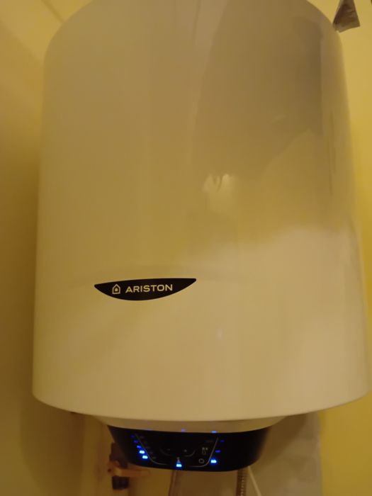 Bojler elektryczny kl.B, ARISTON 50l. na gwarancji+transport