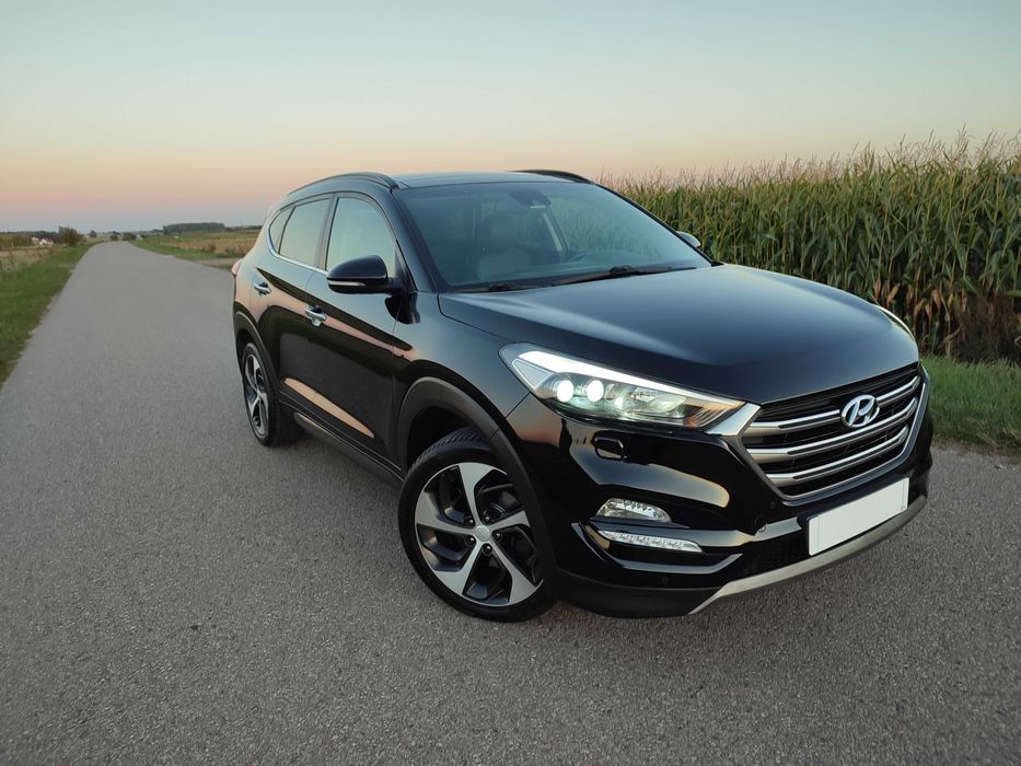Hyundai Tucson**2,0CRDi**FULL opcja**Oryginalny lakier**LEDY**Panorama
