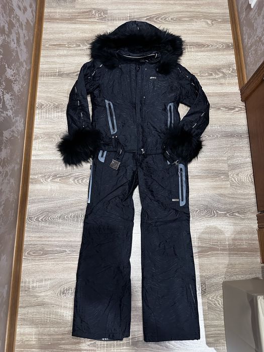 Лижний костюм