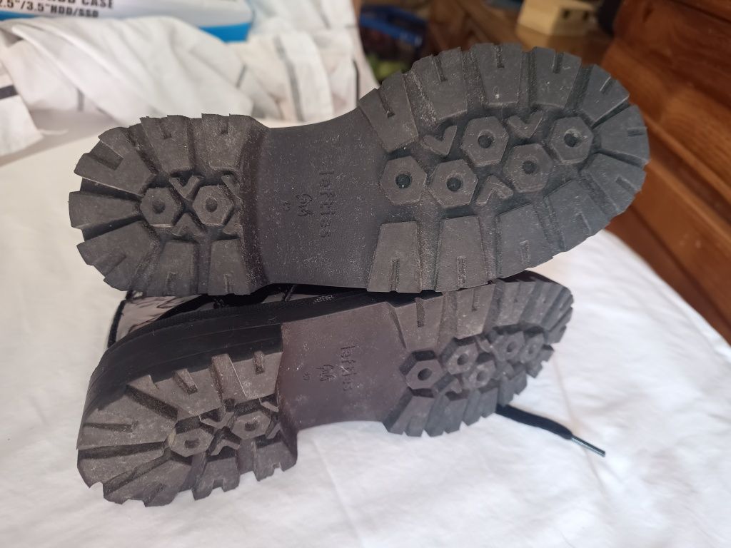 Sapatos de criança