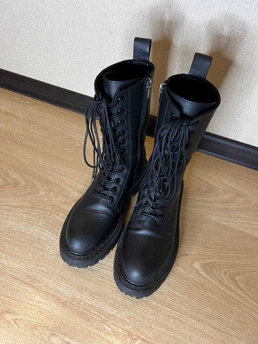 Женские кожаные ботинки / берцы. Демисезон. Размер 38