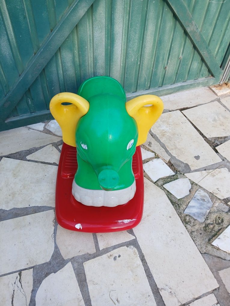 Elefante/ baloiço
