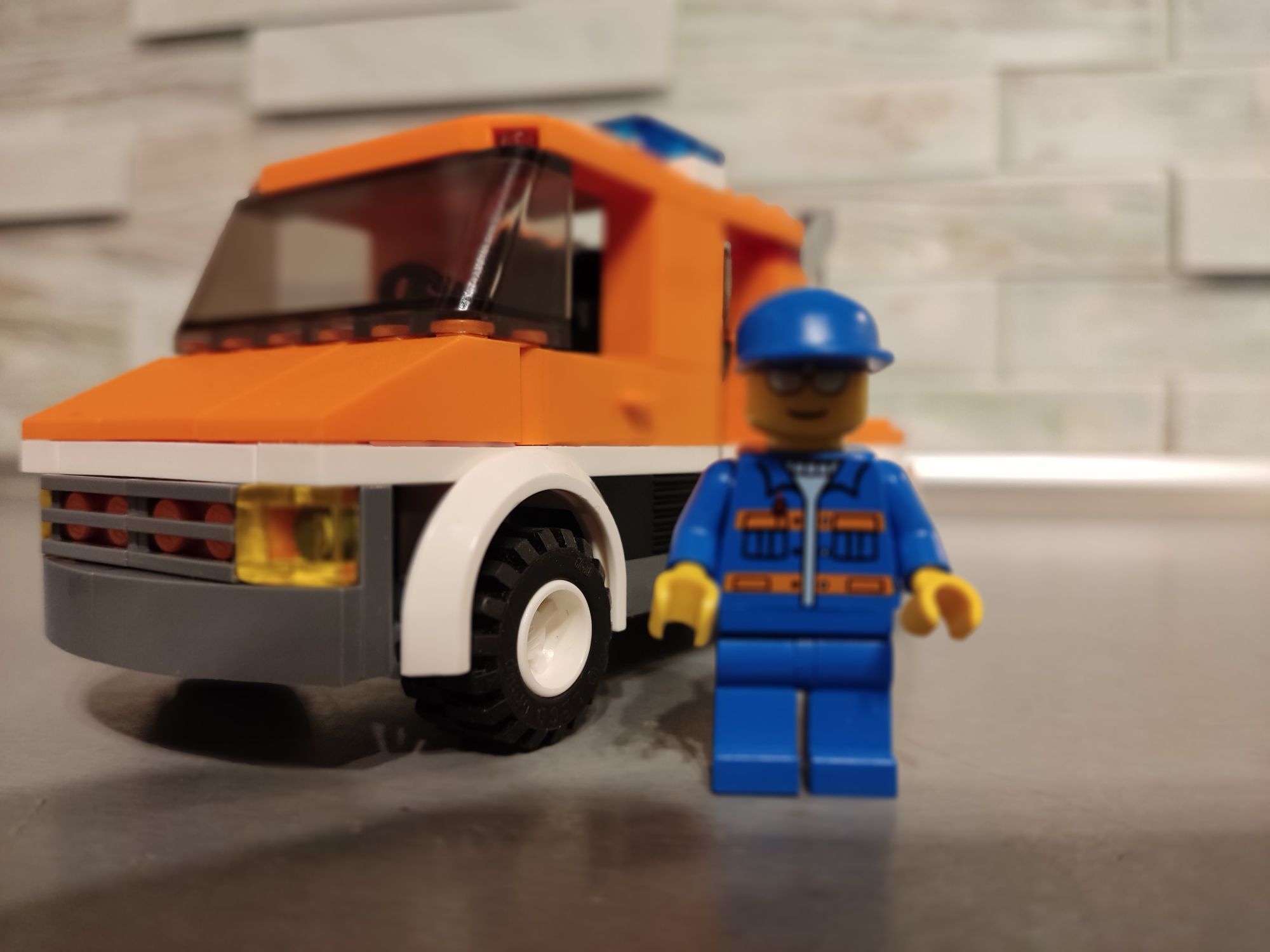 Klocki LEGO pomoc drogowa
