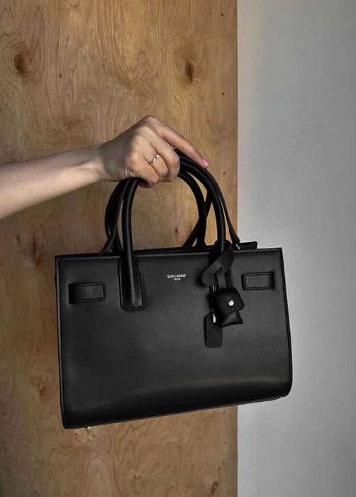 Сумка YSL Yves Saint Laurent гладка шкіра чорна