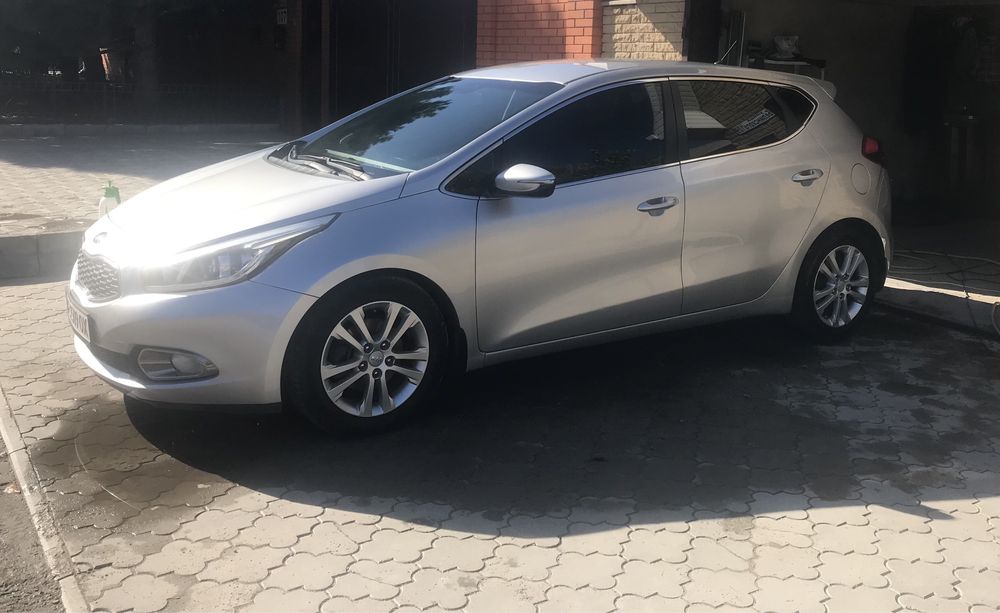 Продам Kia Cee'd