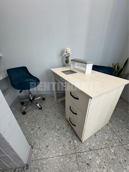 Сдам рабочее место маникюр педикюр