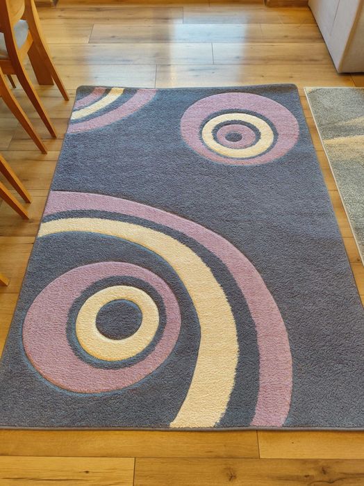 dywan 140x190 stan bardzo dobry