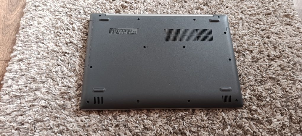Игровой Lenovo  Full HD i5-7200/8 RAM/SSD 128Gb+HDD 1TB/Geforce 940MX