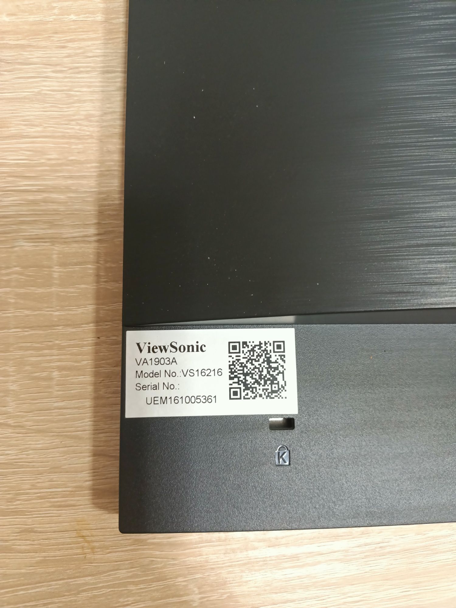 Монітор ViewSonic VA1903A