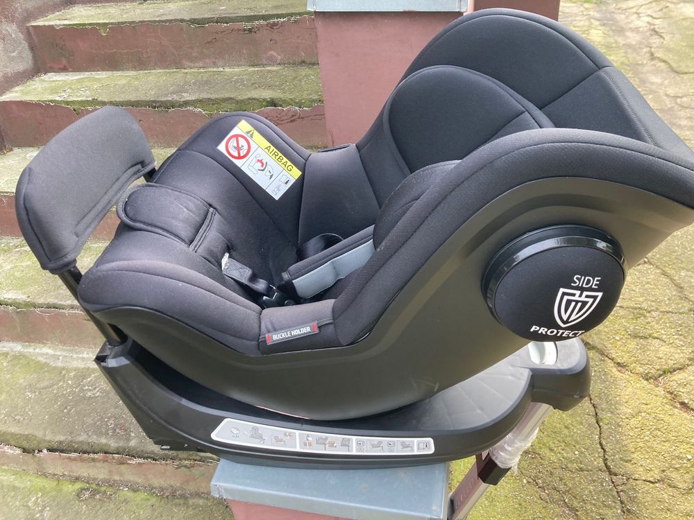 Foteli samochodowy na isofix