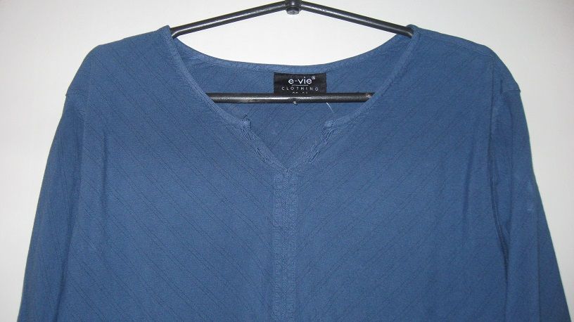 Синяя блуза с широкими рукавами большой размер E-Vie