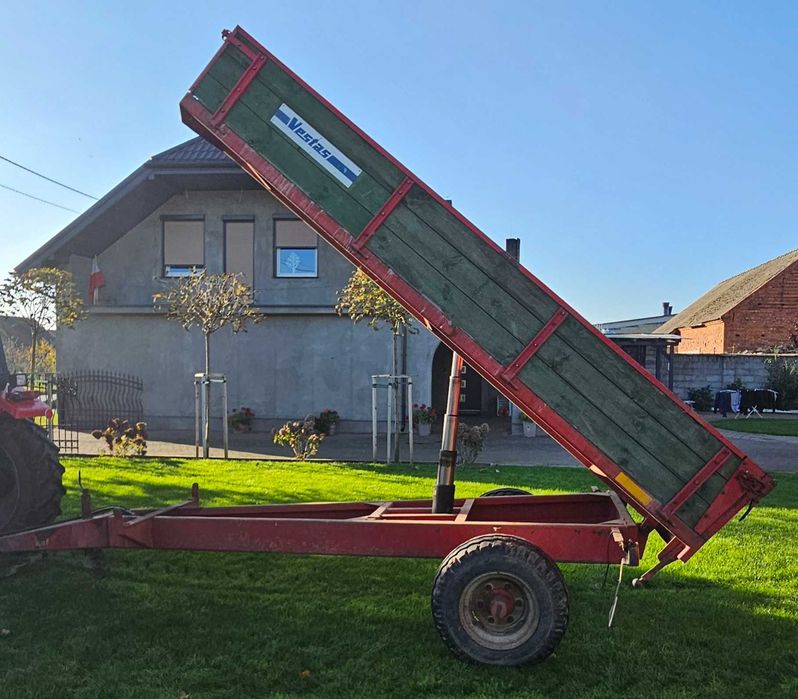 Wywrotka przyczepa jednosiowa kiper Vestas