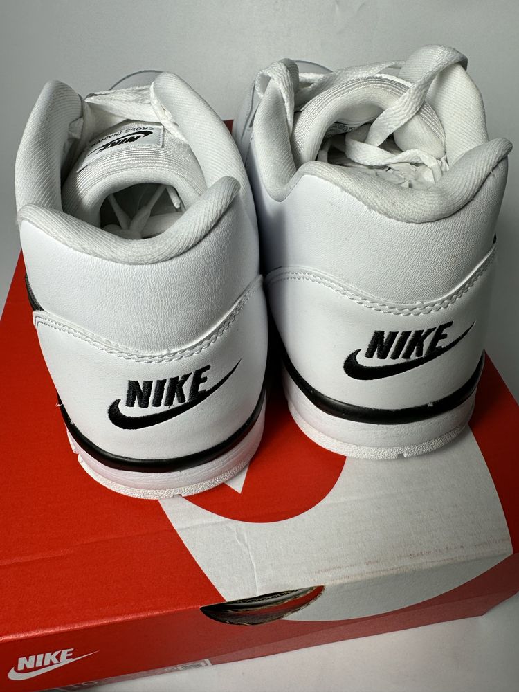 Nowe sneakersy Nike Cross Low sportowe buty 44 outlet