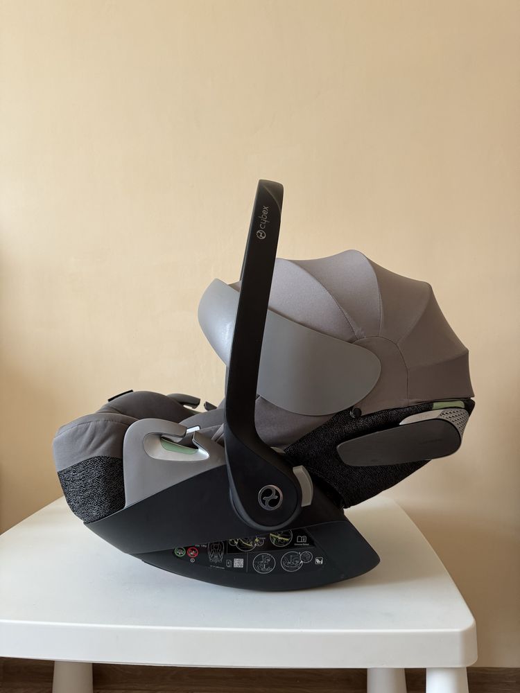 Cybex Cloud T Plus Sepia Black, Mirage Grey,  2024 рік