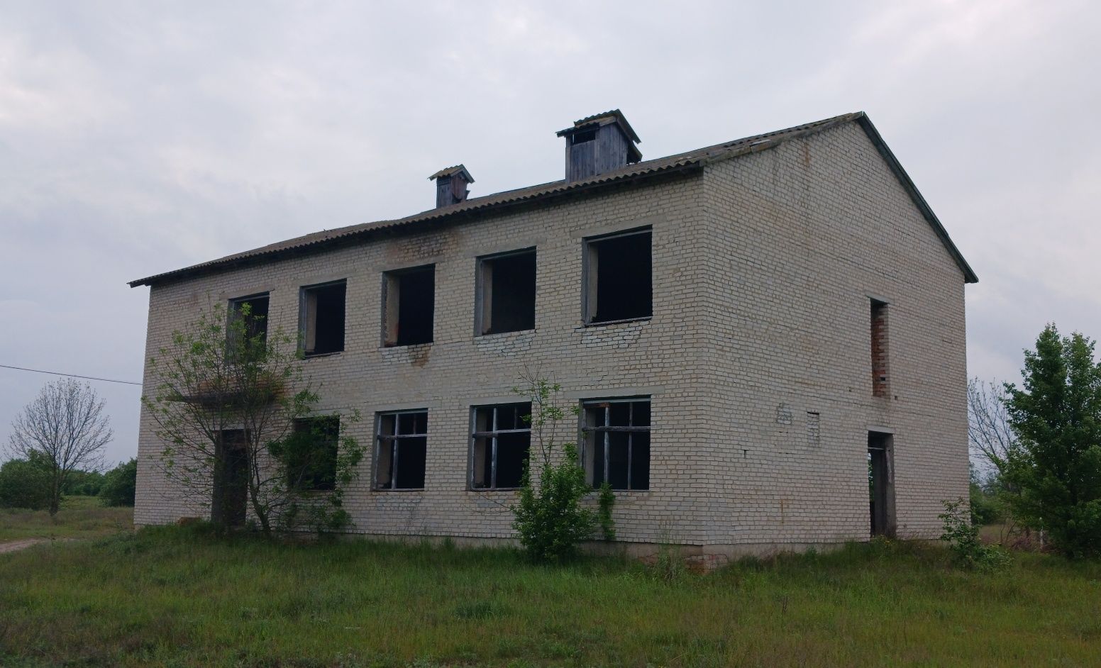 Продам приміщення Контори