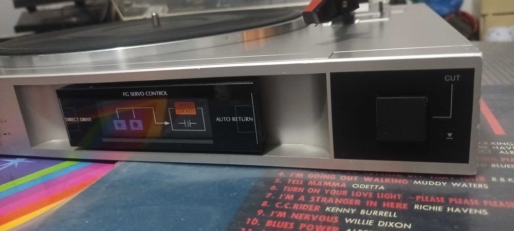 Giradiscos Sansui P -D11  Direct Drive