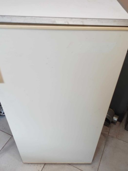 Lodówka sprawna chłodzi i mrozi