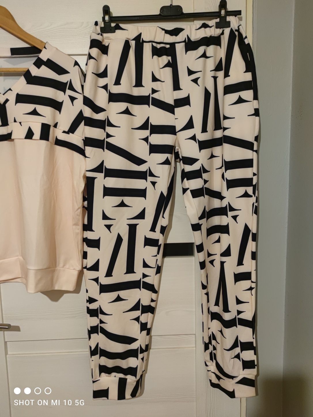 Dres damski L/XL Nowy