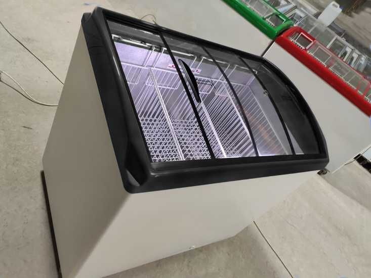 Б/в як нове! Морозильні ларі Юка Угур до 200см Black. Розтермінування!