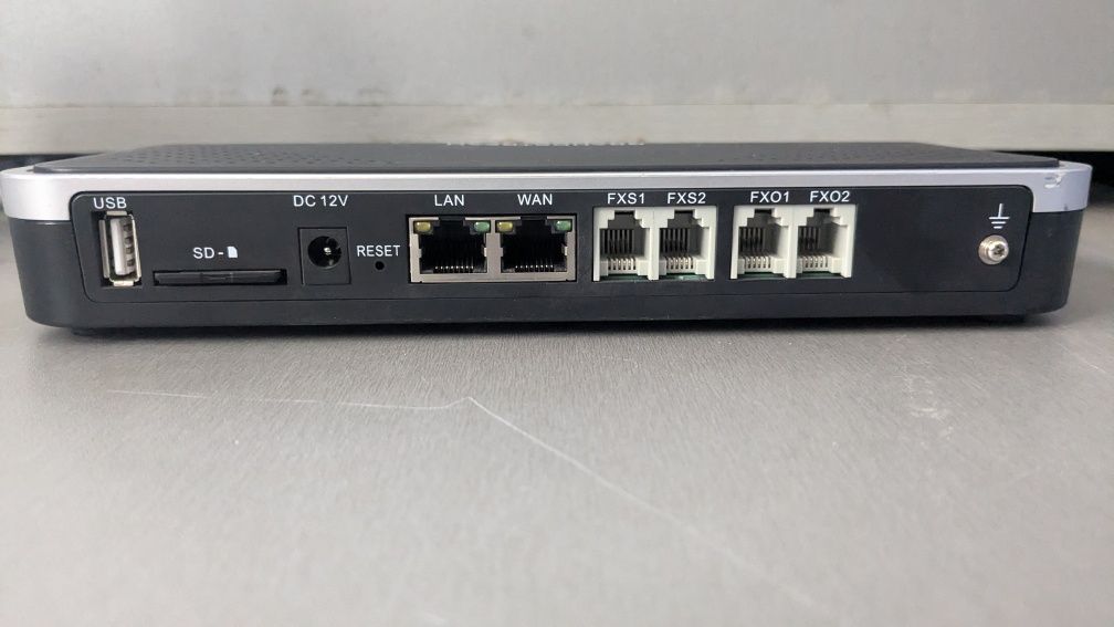 IP АТС Grandstream UCM6202 IP-АТС Grandstream UCM6102