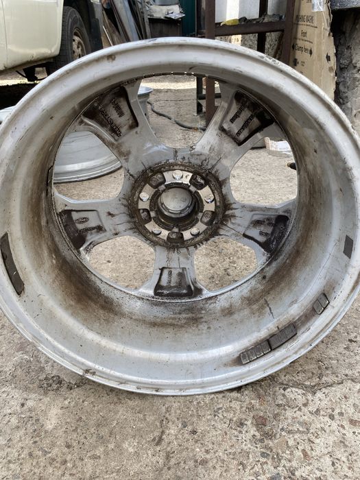 Продам диски R17 Торг та обмін в описі!