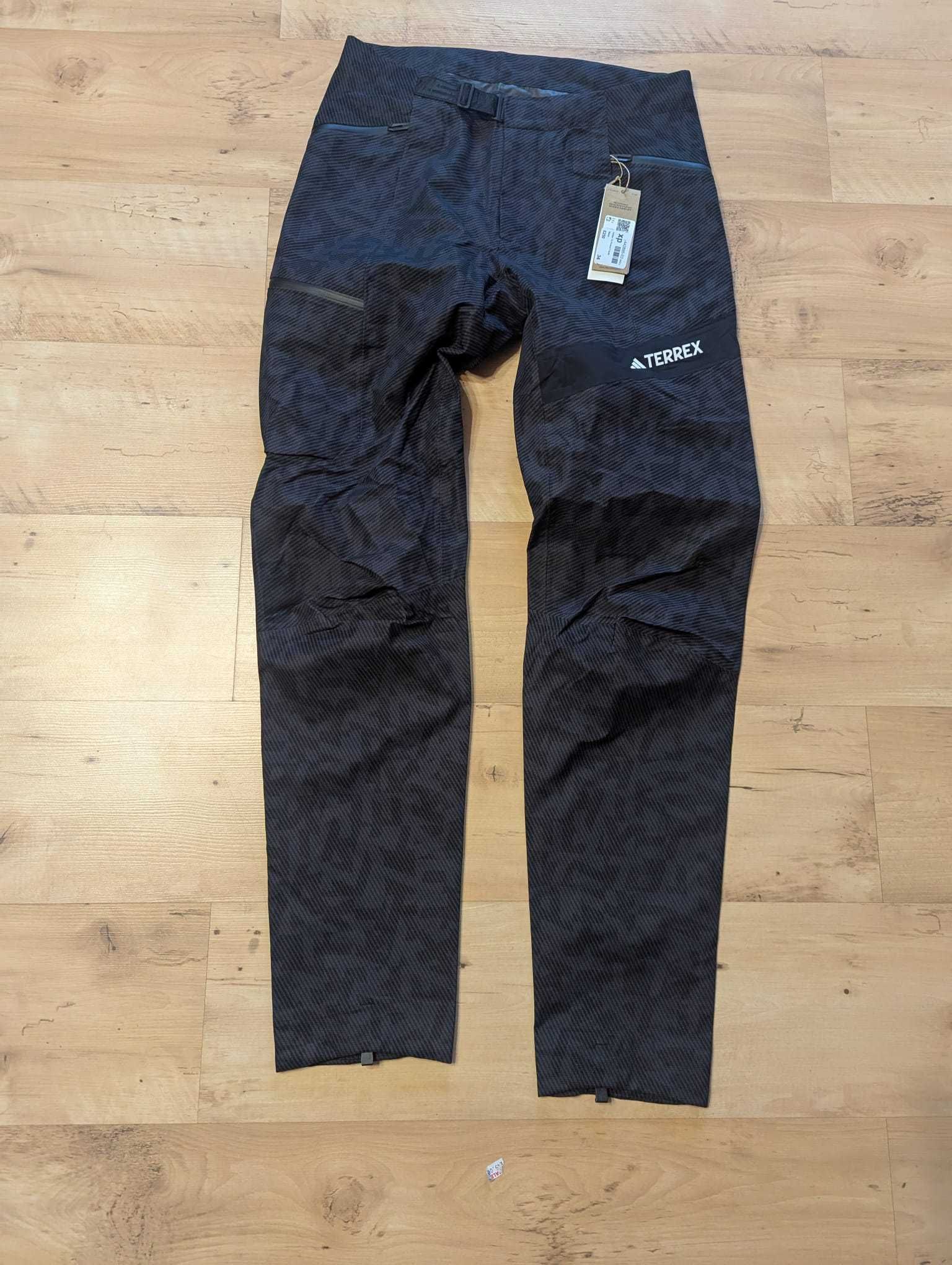 Spodnie męskie techniczne Adidas Terrex Techrock dry rain pants 34 XL