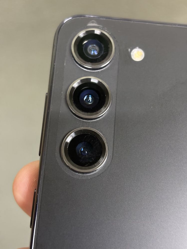 Samsung S23 8/256 SM-S911B/DS