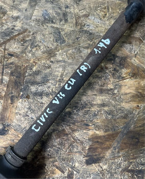 Піввісь права/ліва Honda Civic VII EU 1.4ls ціна за шт