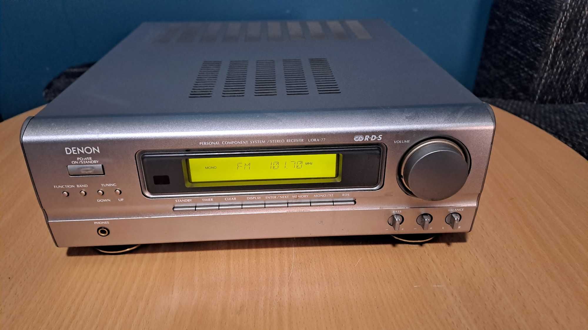 Amplituner DENON D-77