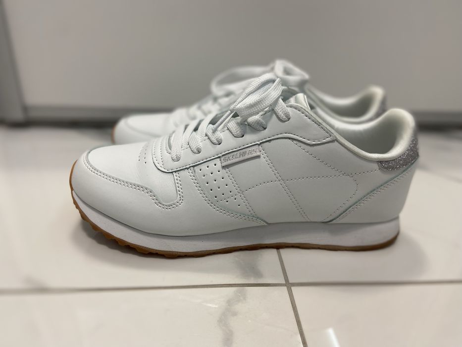 Snakersy Skechers 40