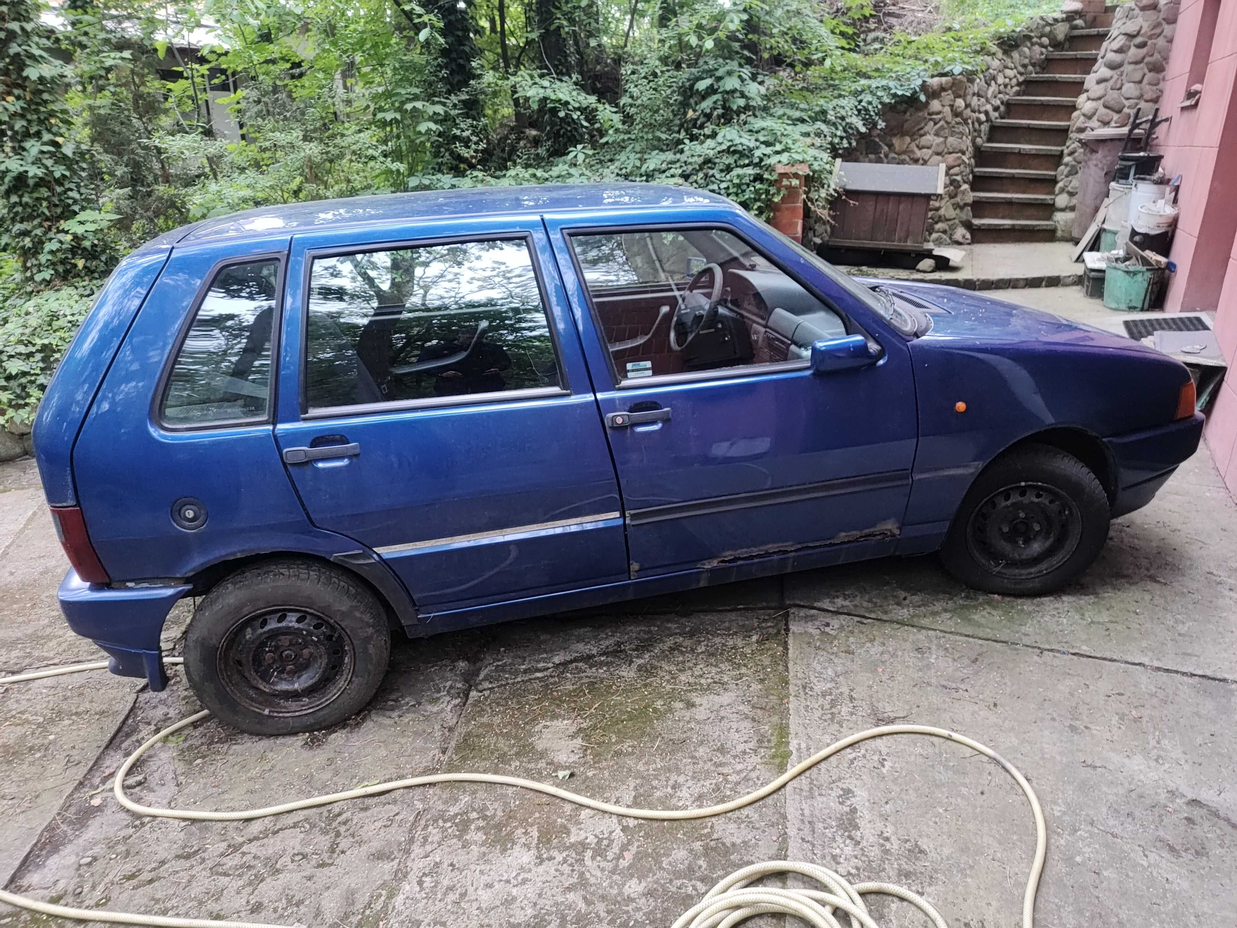 FIAT UNO rocznik 2002