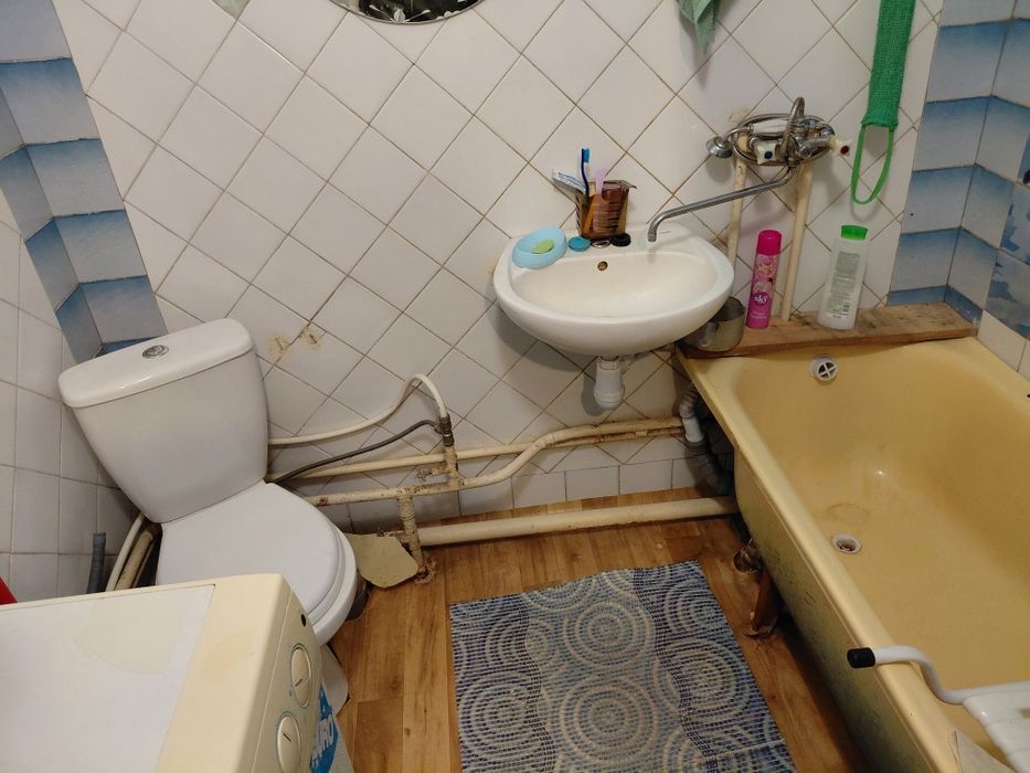 Сдам пол дома пересечение Кривалиевска - Сагайдачного.