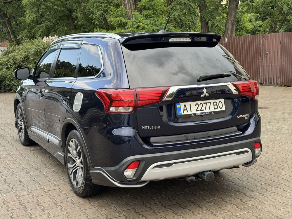 Mitsubishi Outlander GT 3.0 V6