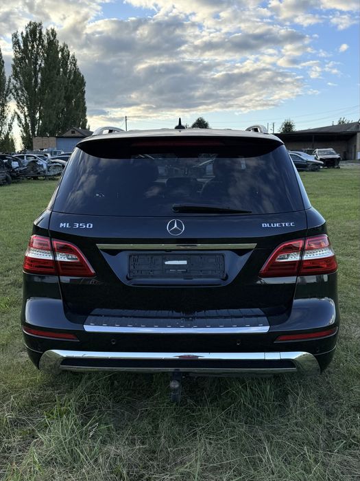 Розборка Mercedes Ml-class w166 x166 3.0 om642 лобове крила двигун