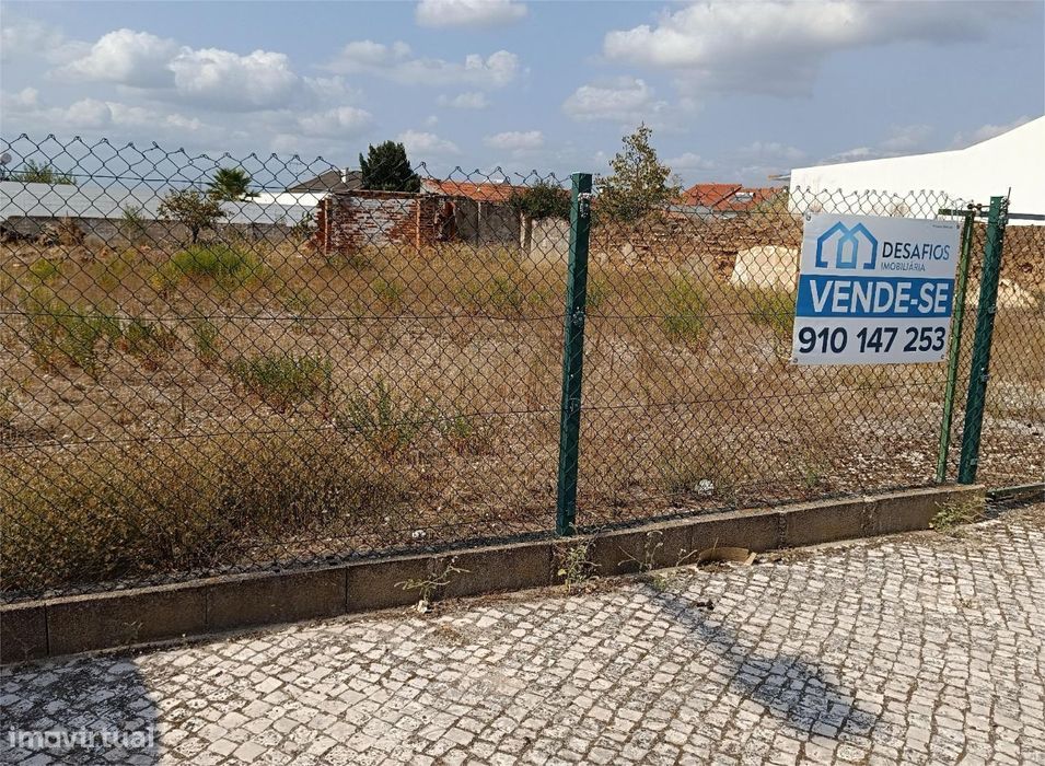 Terreno urbano para construção