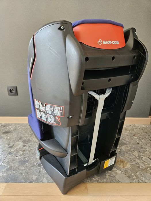 Fotelik samochodowy Maxi Cosi Tobi 9-18 kg.
