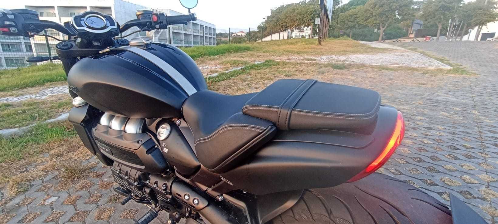 Triumph Rocket 3R Triple Black