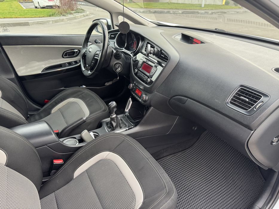 Kia Ceed JD SW 1.6 CRDi