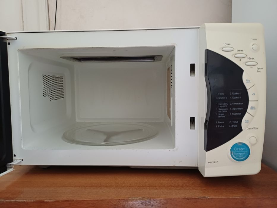Микроволновая печь LG