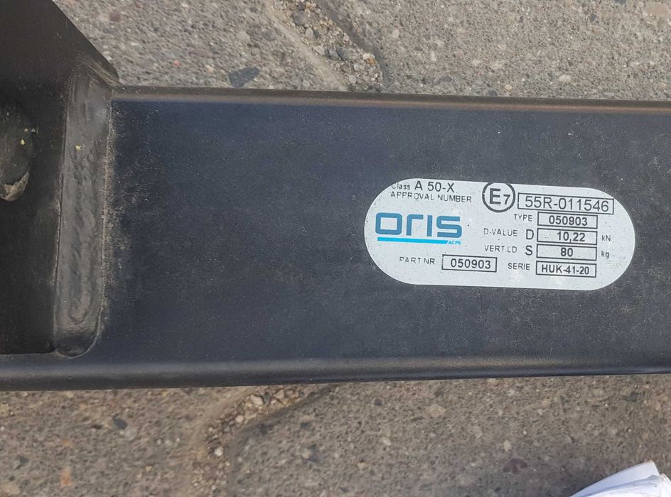 Wypinany hak holowniczy vw Touran 2003-> wysyłka 45zł