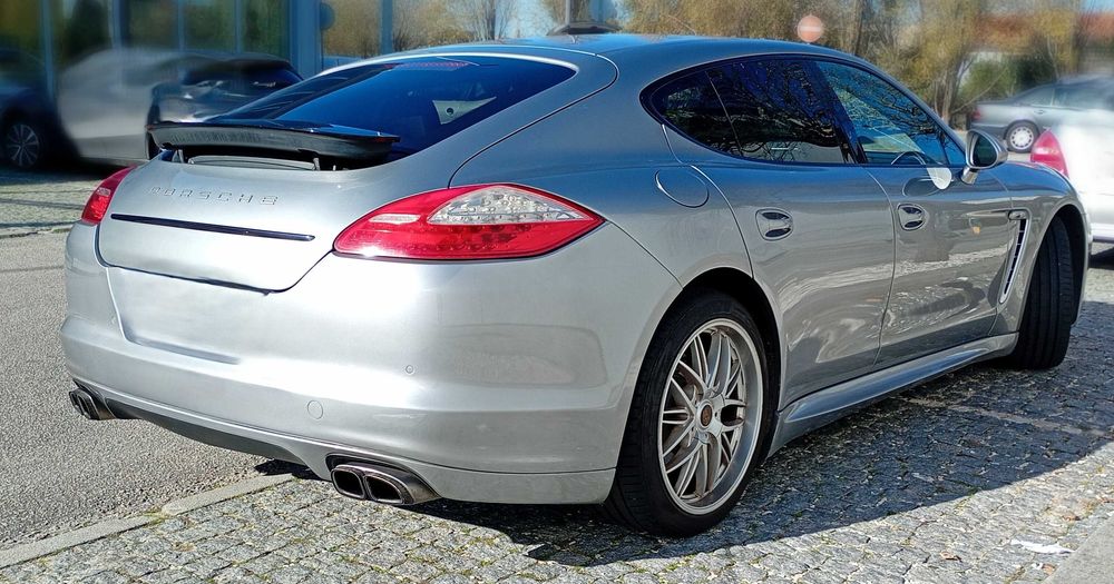 PORSCHE panamera Platinium Diesel