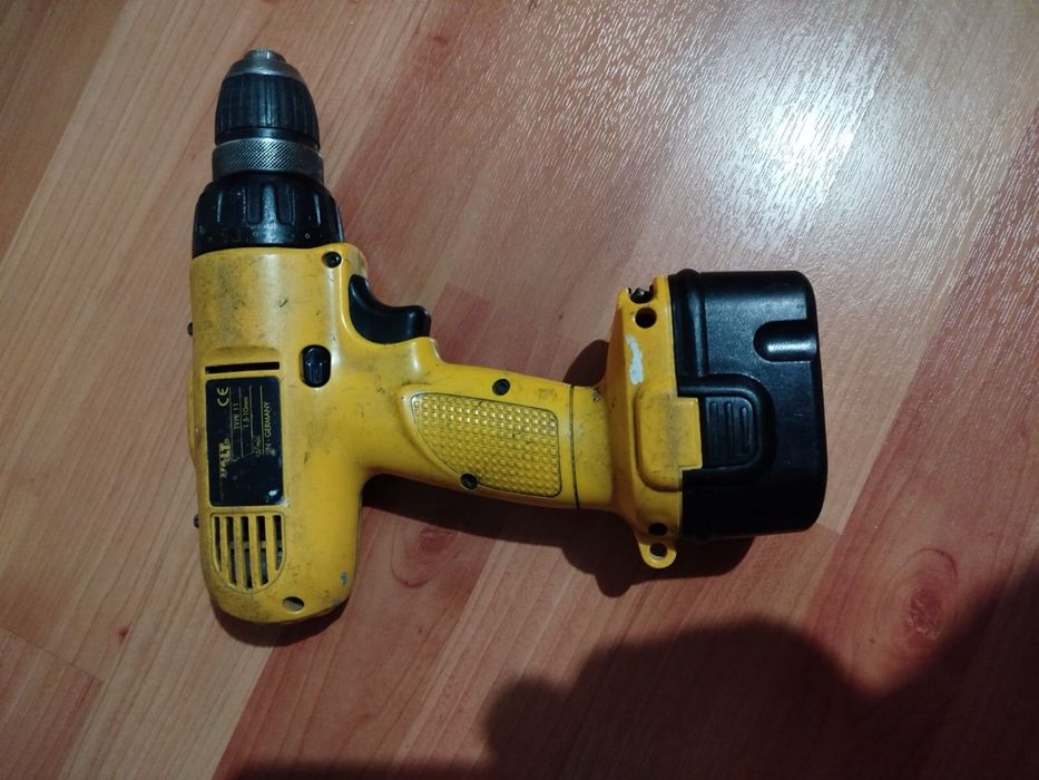 Продам Шуроповерт Dewalt