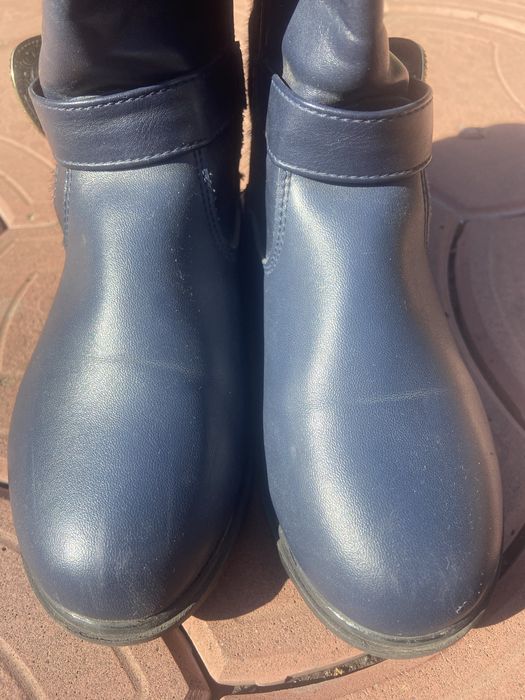 Продам. Ботінки демі р 32