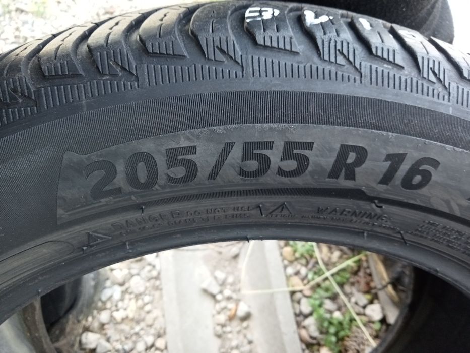 2x Opony Używane Całoroczne 205/55R16 Michelin